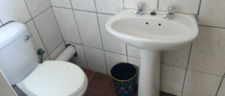 4 Bedroom Property for Sale in Aalwyndal Western Cape